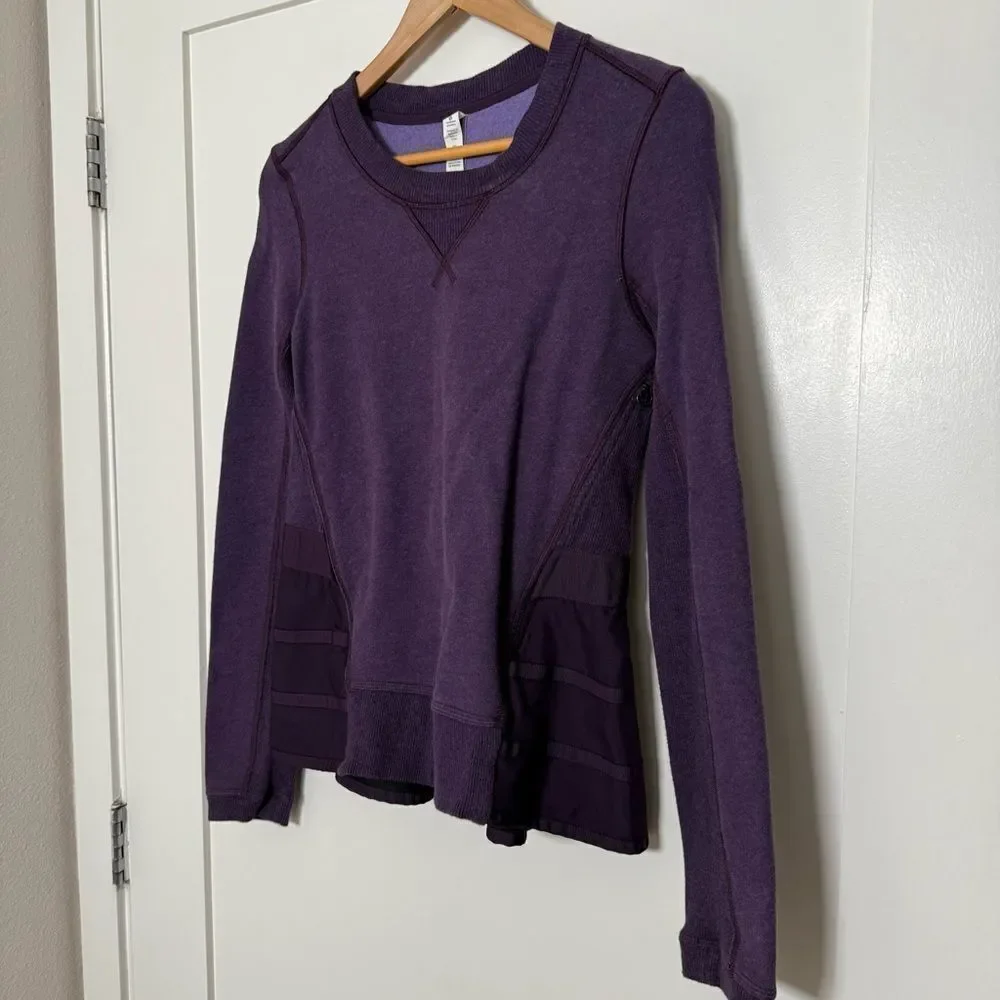 Lululemon Ruffled Up Pullover Womens Sz 4 Purple Crew Neck Long Sleeve Athletic